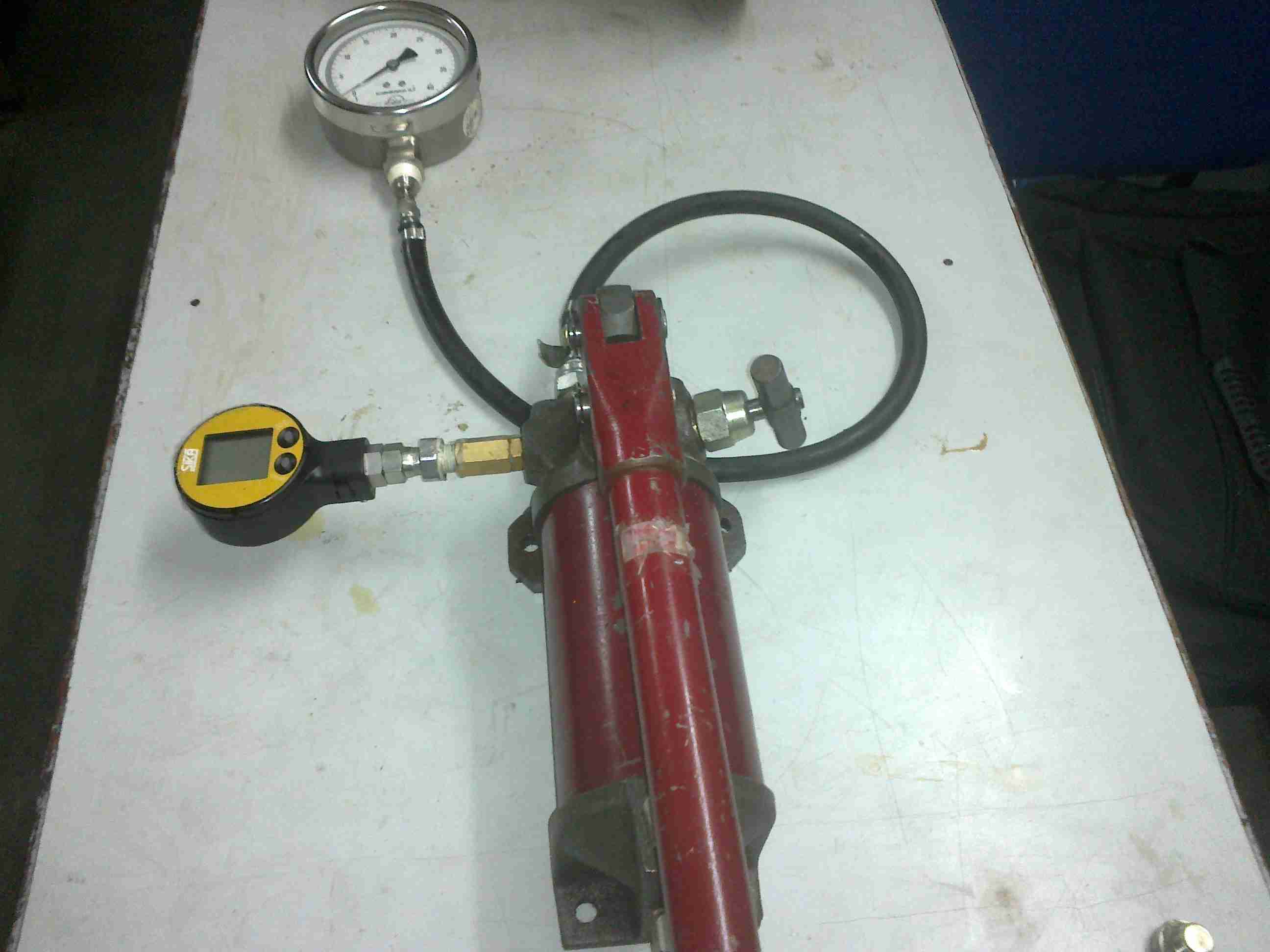 pressure-gauge-calibration